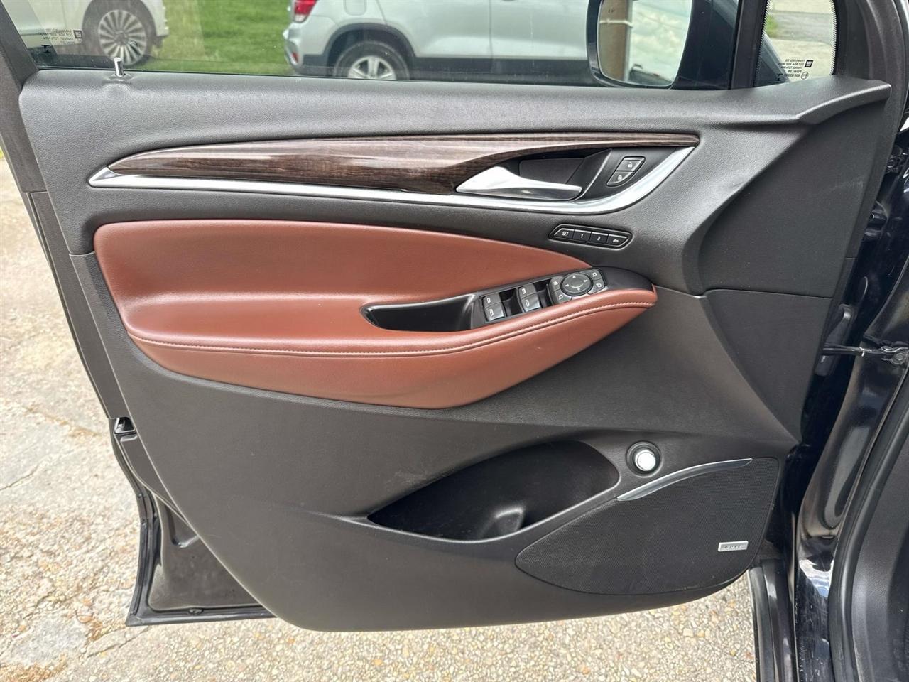 Buick Enclave FWD 4dr Avenir 2018