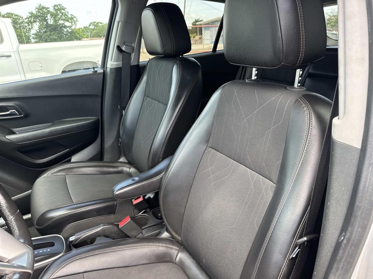 Chevrolet Trax FWD 4dr LT 2019