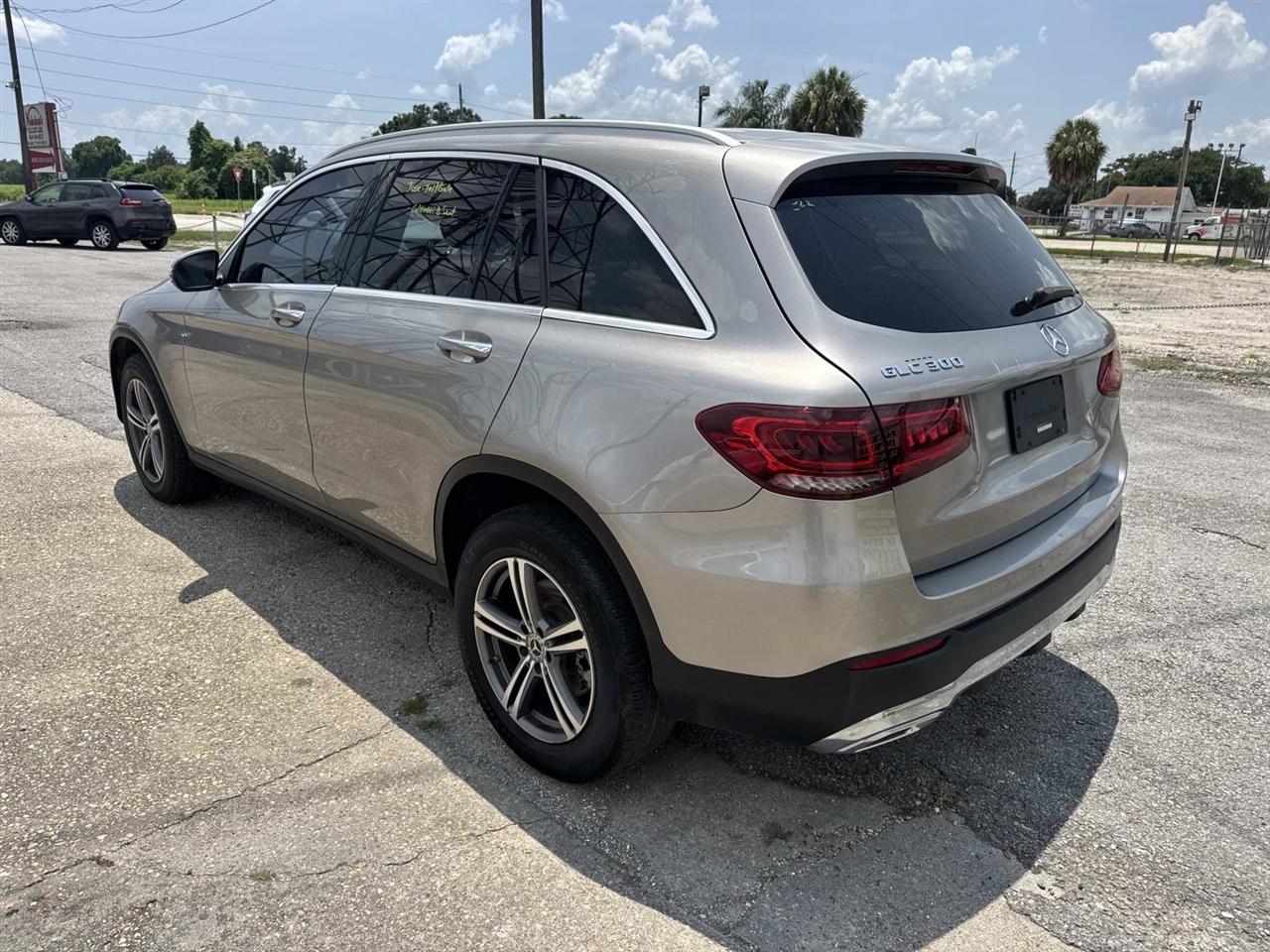 Mercedes-Benz GLC GLC 300 SUV 2020