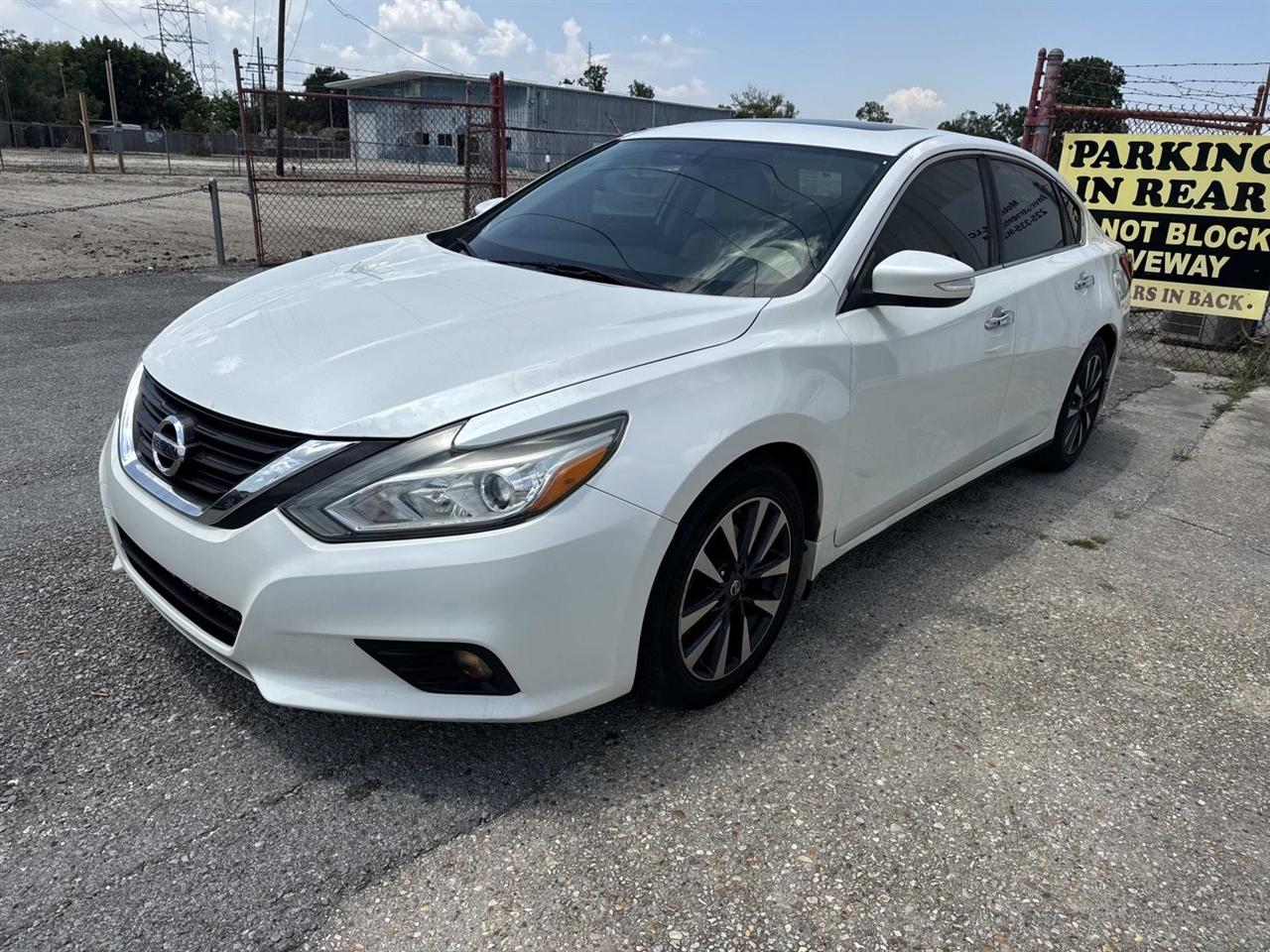 Nissan Altima 4dr Sdn I4 2.5 SL 2016