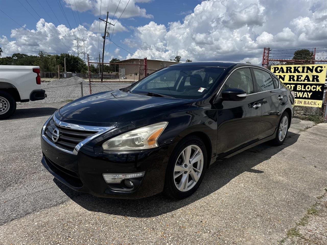 Nissan Altima 4dr Sdn I4 2.5 SV 2015