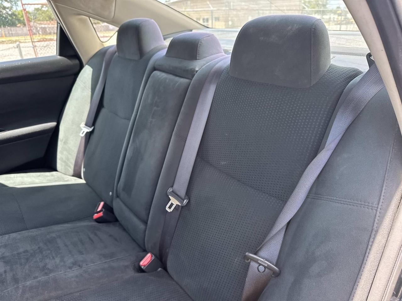 Nissan Altima 4dr Sdn I4 2.5 SV 2015