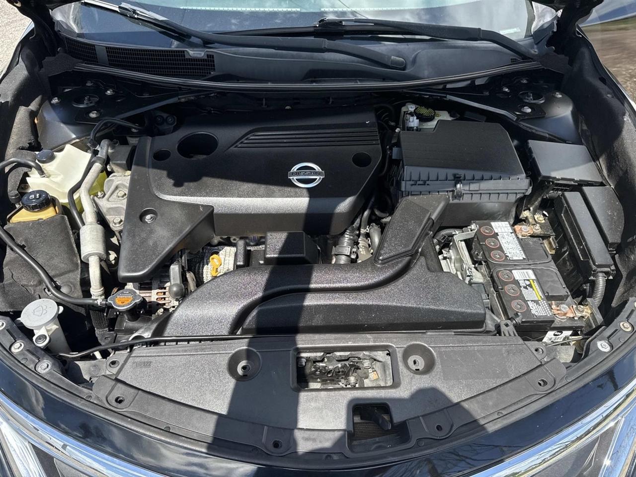 Nissan Altima 4dr Sdn I4 2.5 SV 2015