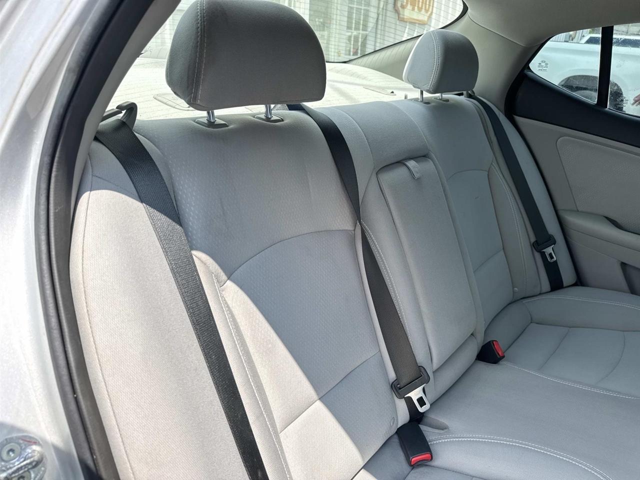 Kia Optima 4dr Sdn LX 2013