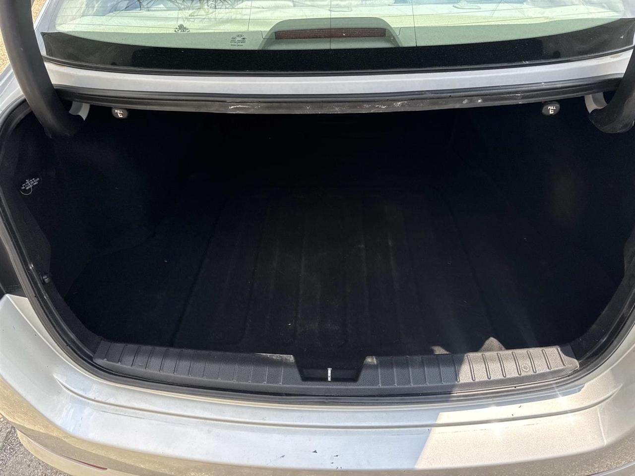 Kia Optima 4dr Sdn LX 2013