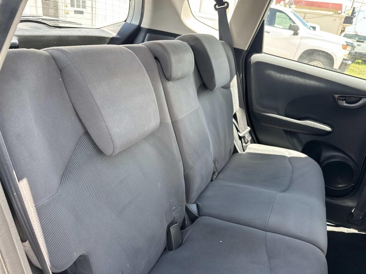 Honda Fit 5dr HB Auto 2012