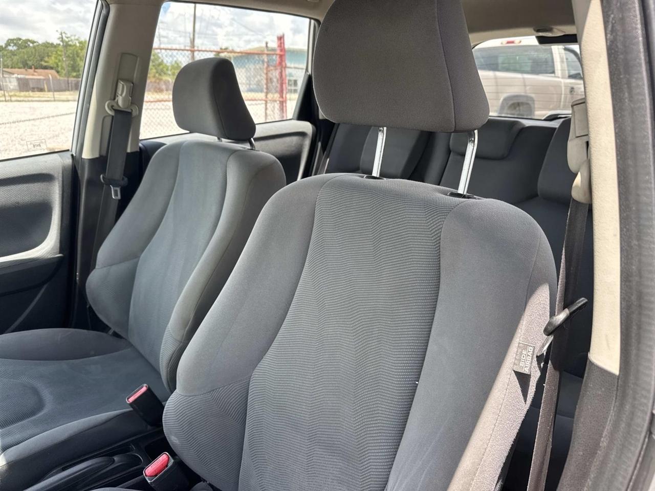 Honda Fit 5dr HB Auto 2012