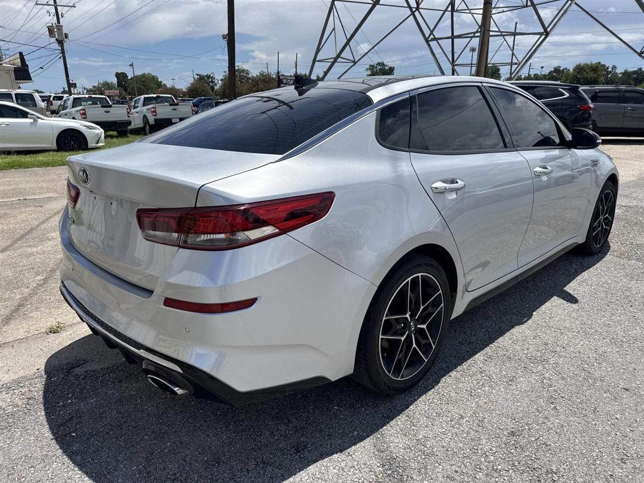 Kia Optima SE Auto 2020