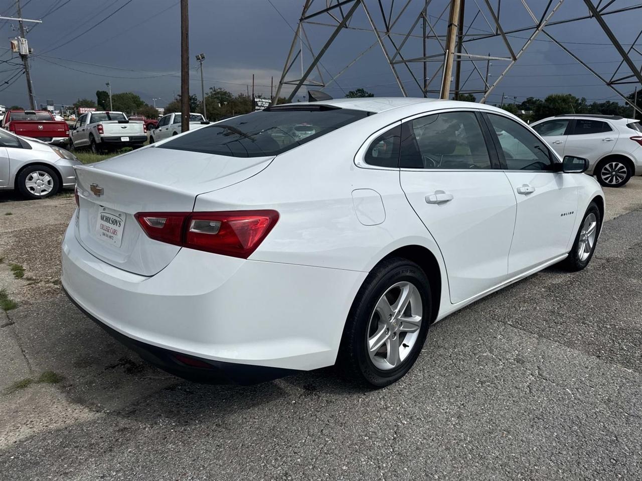 Chevrolet Malibu 4dr Sdn LS w/1FL 2022