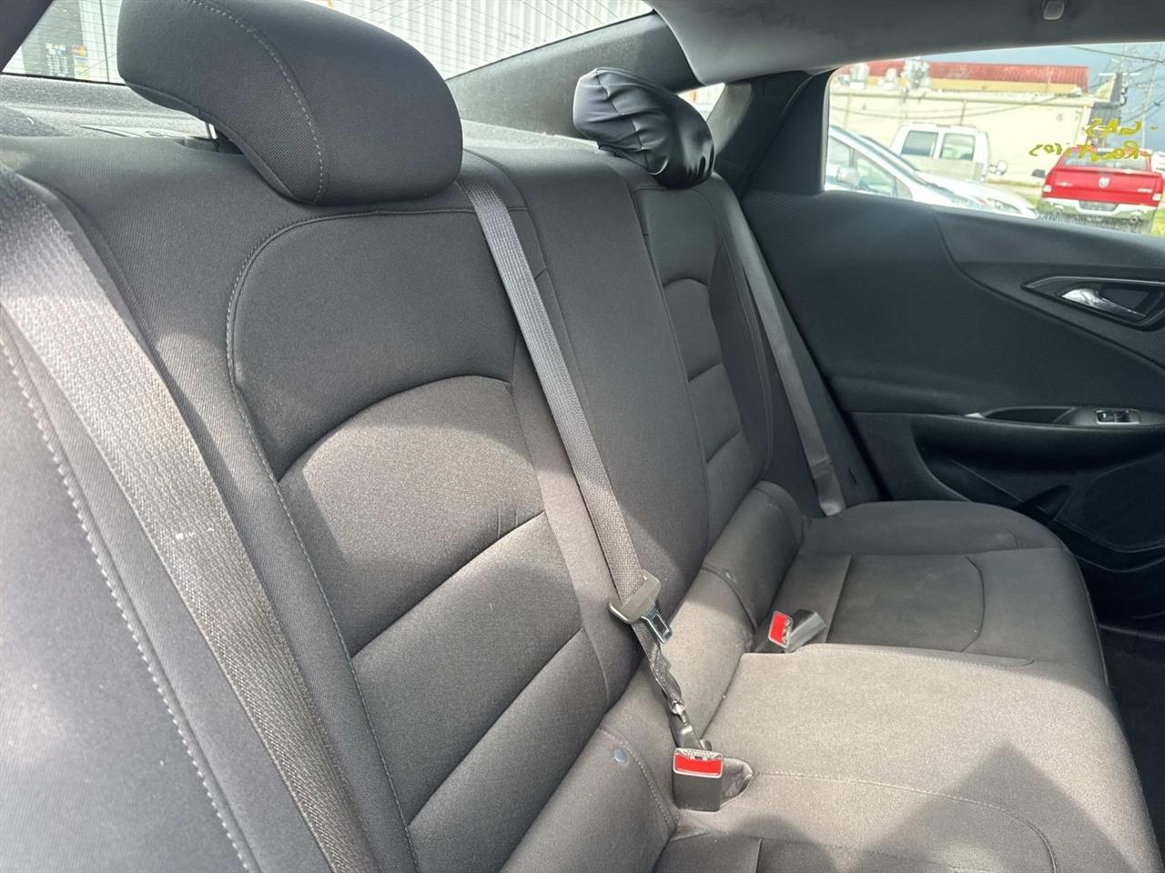 Chevrolet Malibu 4dr Sdn LS w/1FL 2022
