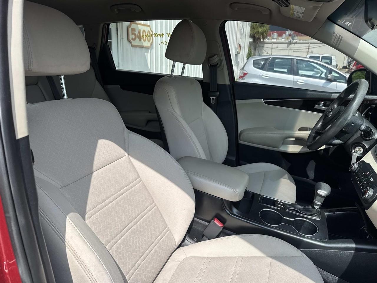 Kia Sorento LX FWD 2019
