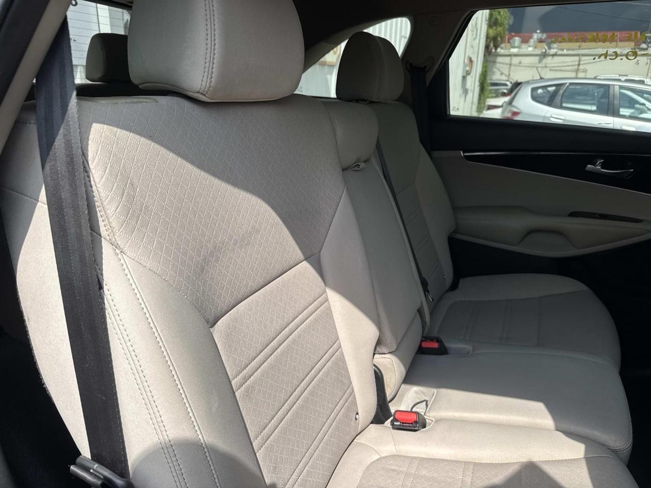 Kia Sorento LX FWD 2019