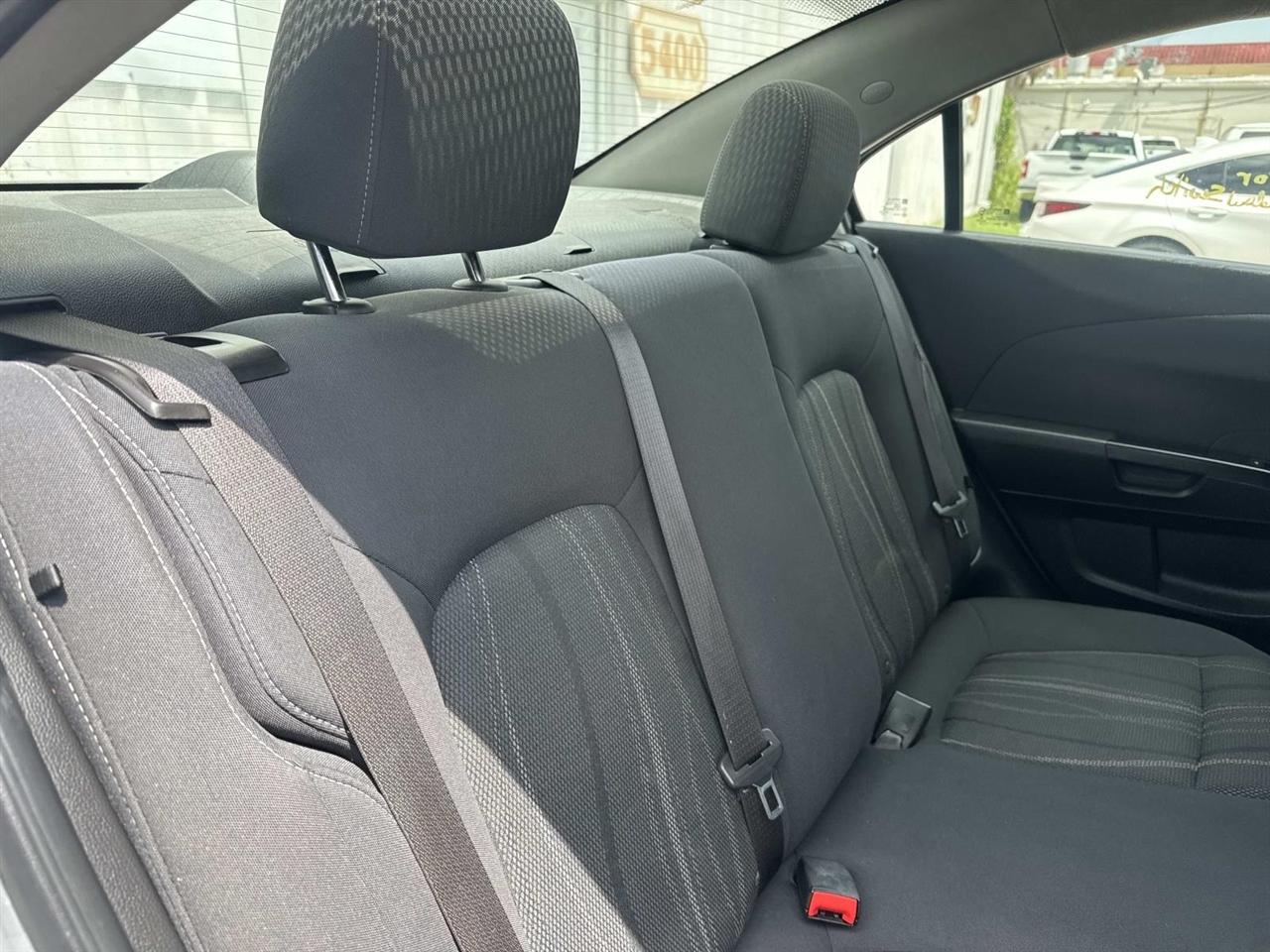 Chevrolet Sonic 4dr Sdn Auto LT 2019