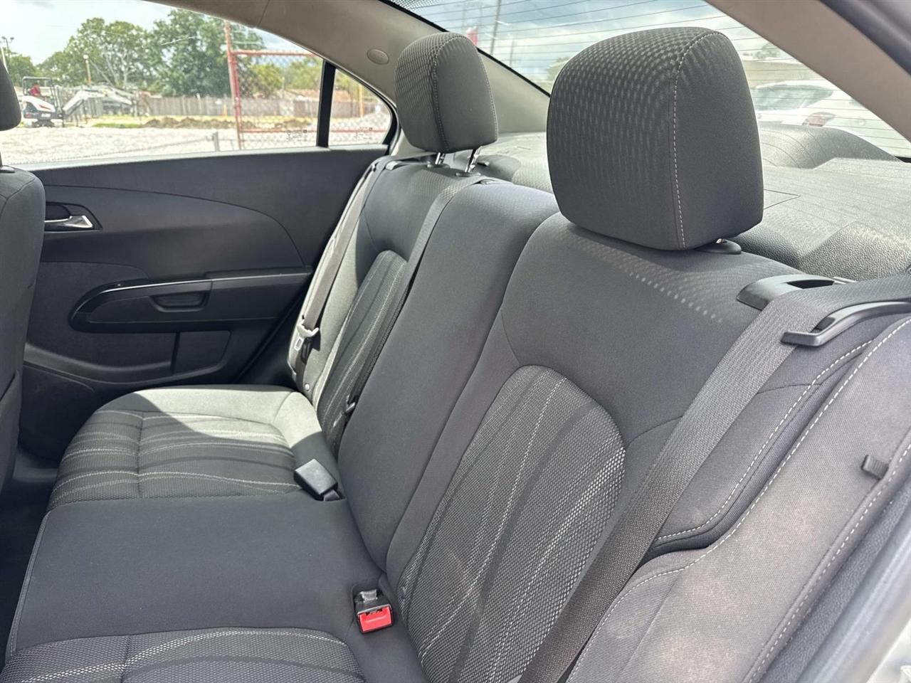Chevrolet Sonic 4dr Sdn Auto LT 2019