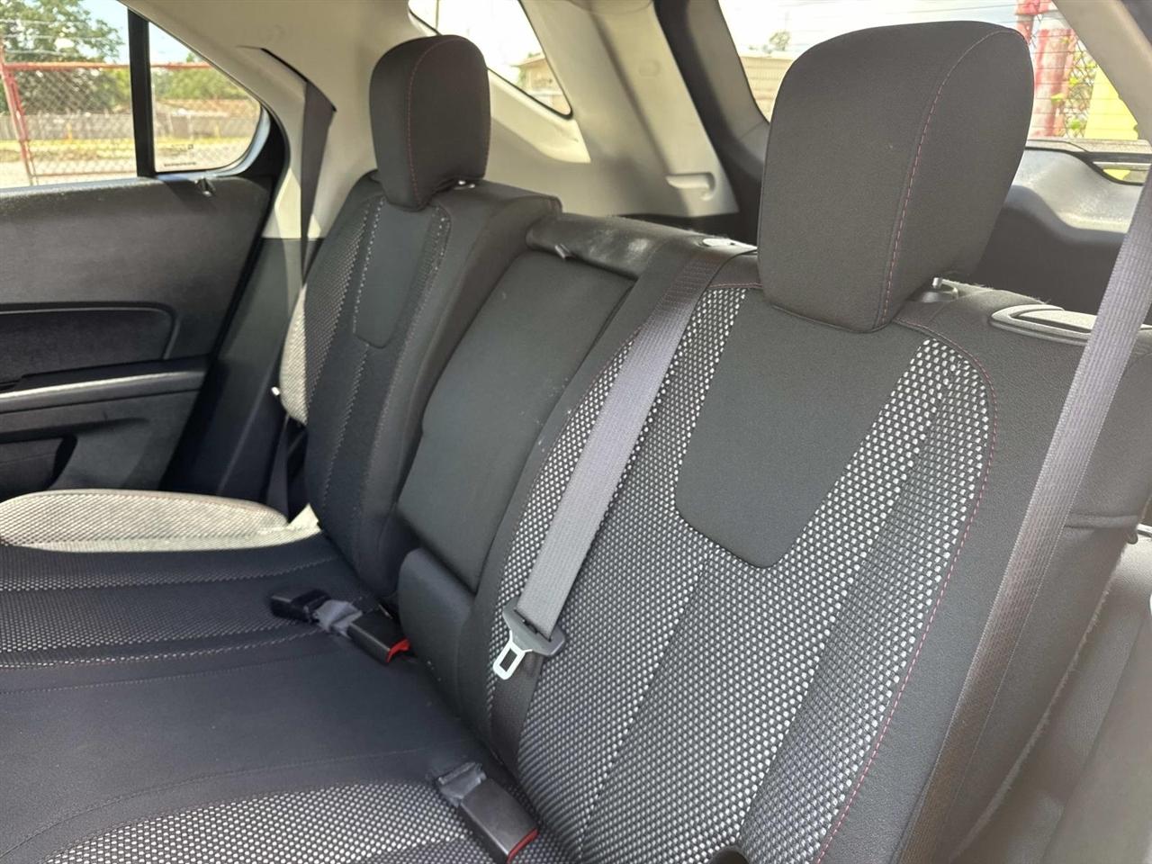Chevrolet Equinox FWD 4dr LT w/1LT 2017