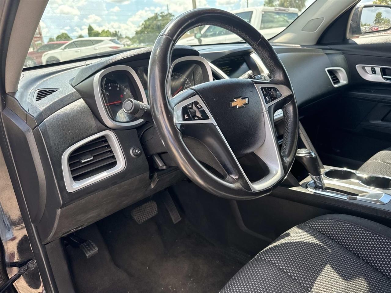 Chevrolet Equinox FWD 4dr LT w/1LT 2017