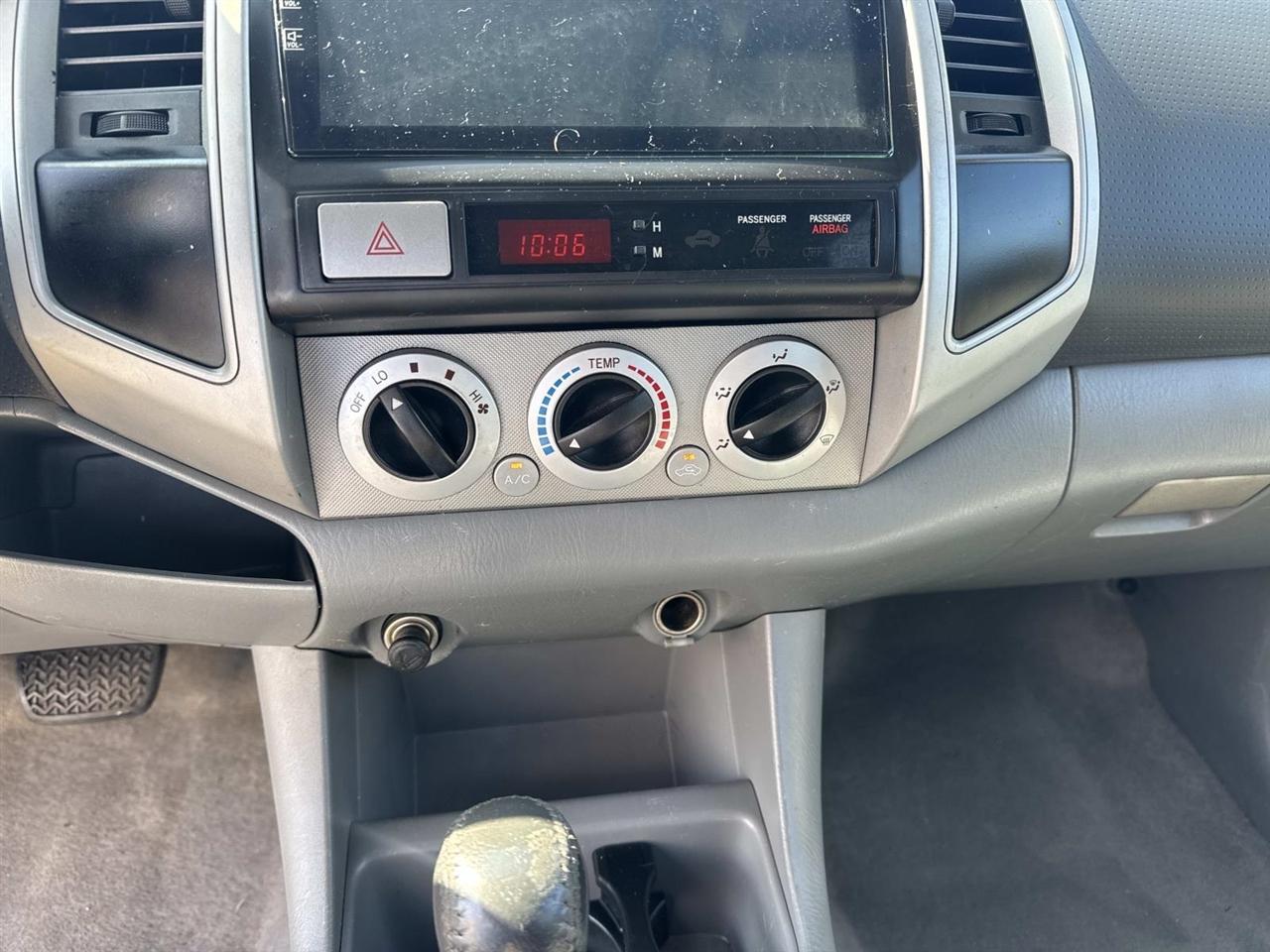 Toyota Tacoma Double 128" PreRunner Auto (Natl) 2006