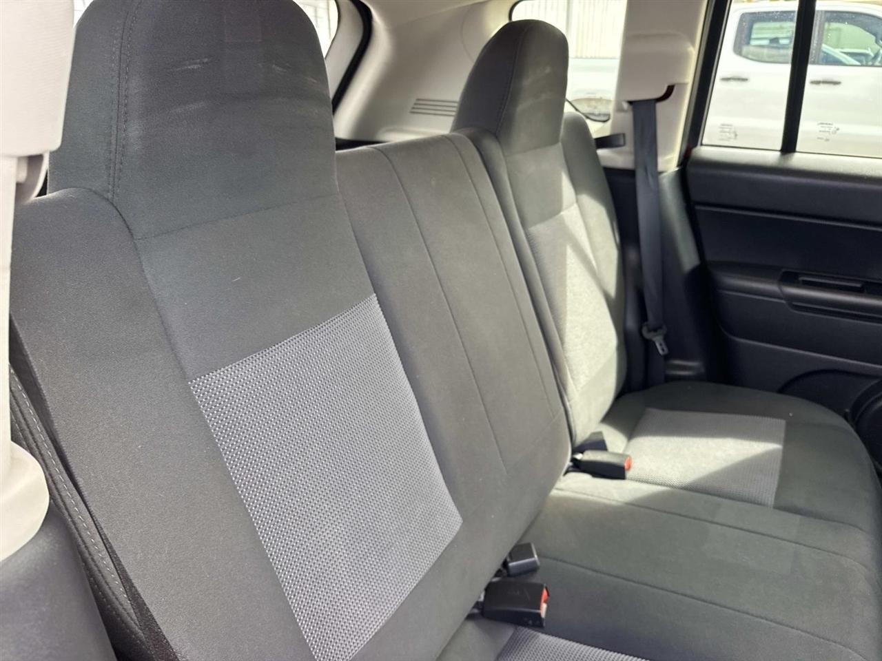 Jeep Compass 4WD 4dr Sport 2013