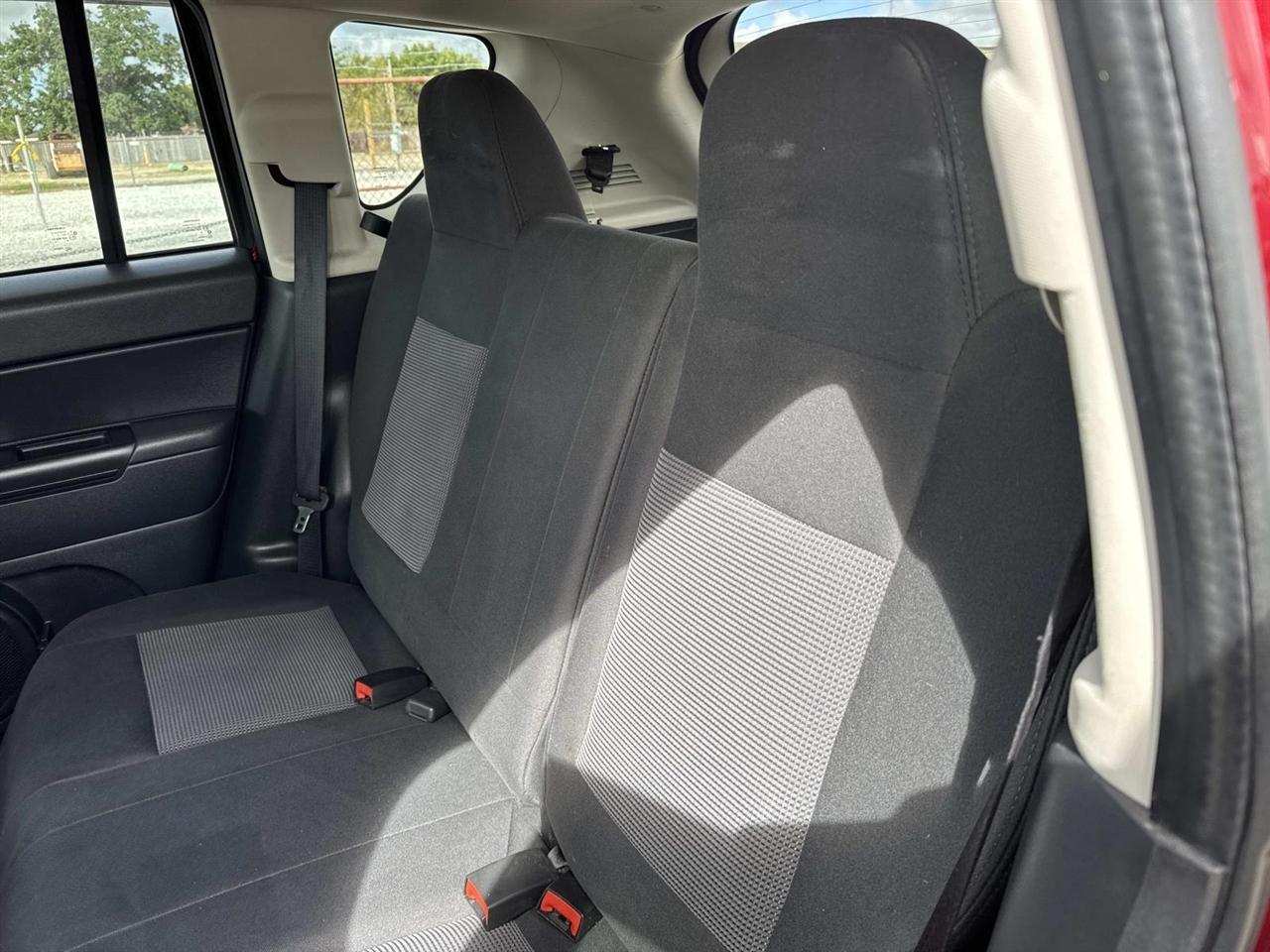 Jeep Compass 4WD 4dr Sport 2013