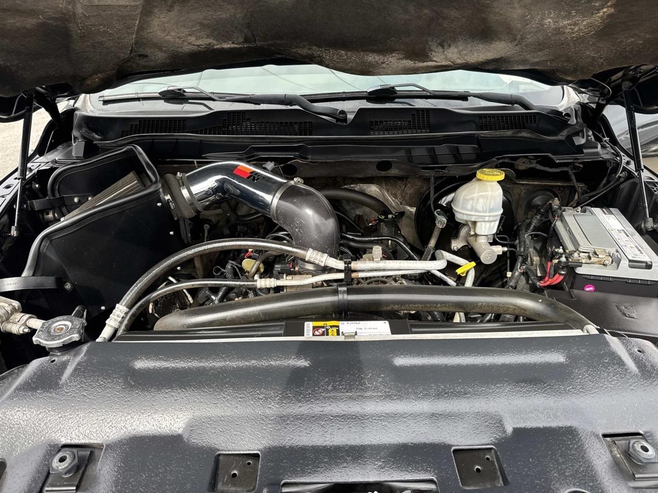 RAM 1500 Express 4x2 Quad Cab 6'4" Box 2018