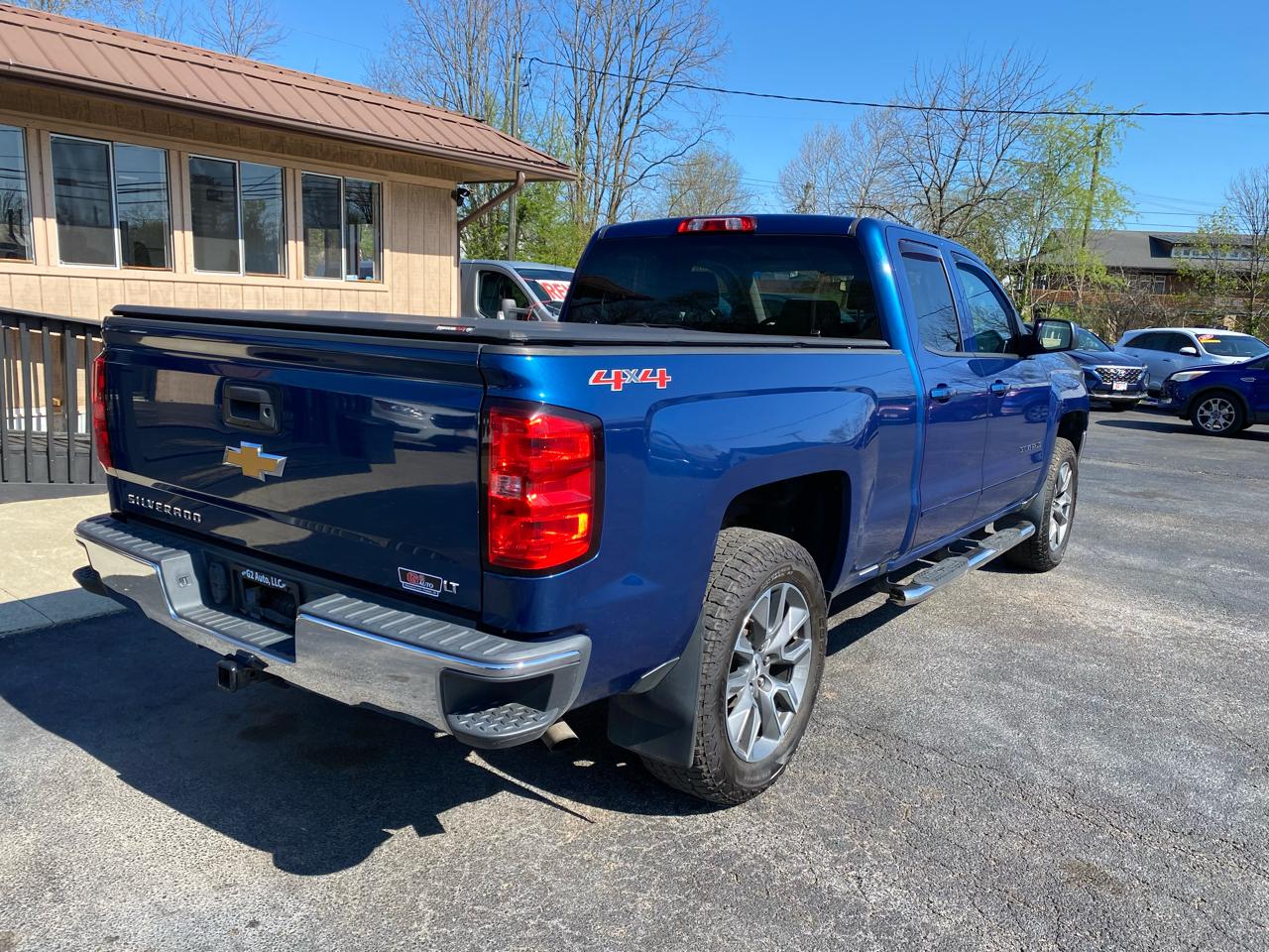 Chevrolet Silverado 1500 4WD Double Cab 143.5" LT w/1LT 2017