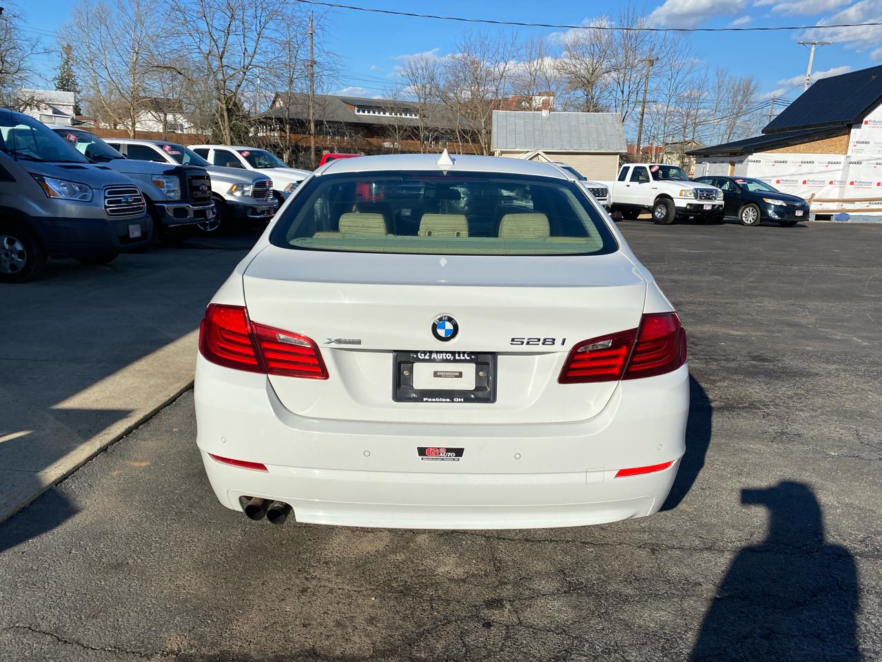 BMW 5 Series 4dr Sdn 528i xDrive AWD 2013