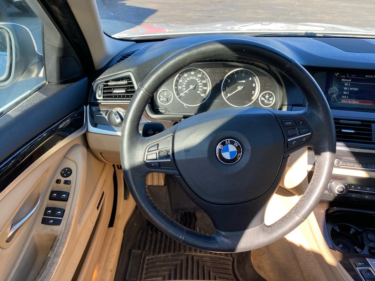 BMW 5 Series 4dr Sdn 528i xDrive AWD 2013