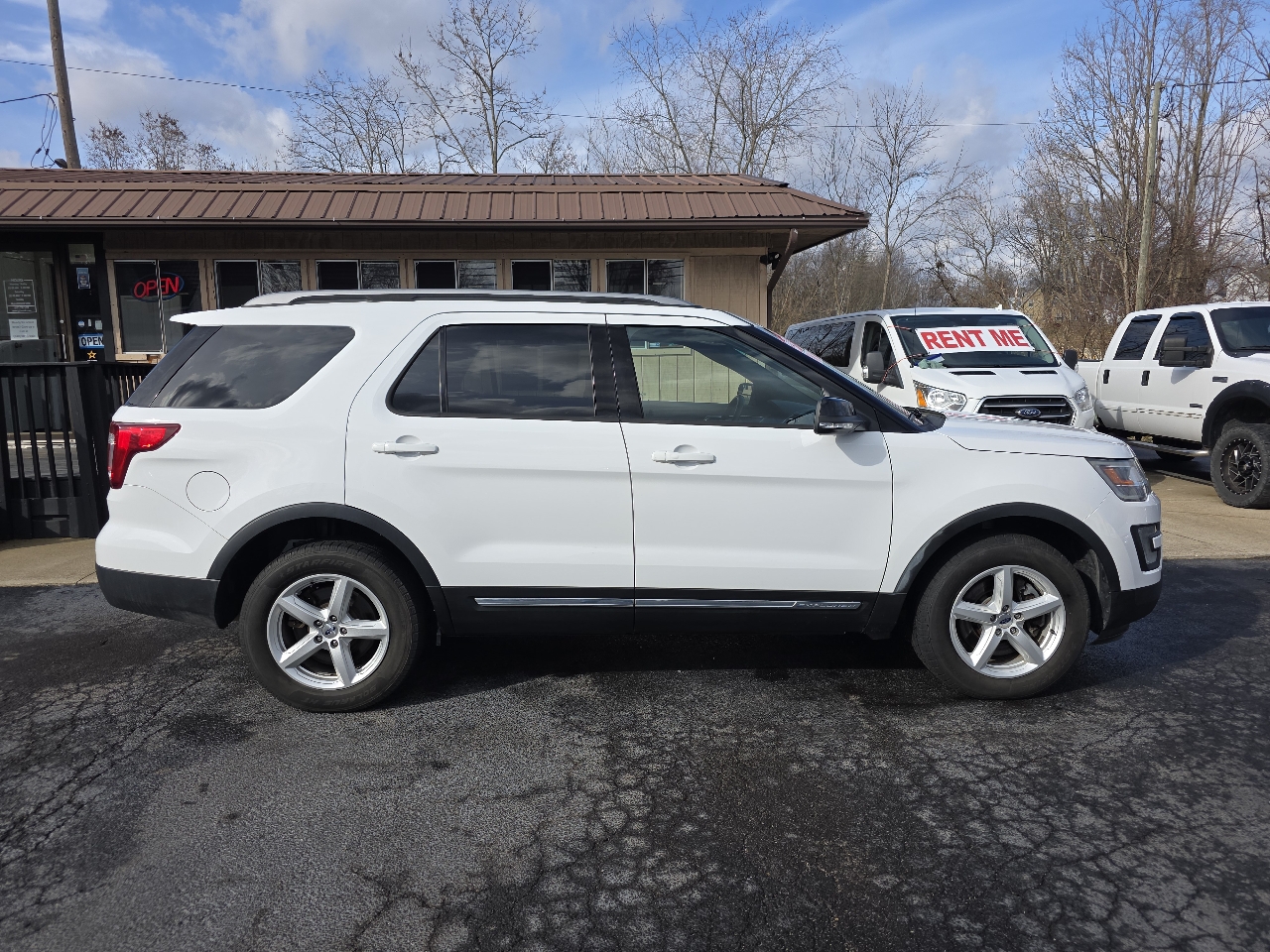 Ford Explorer XLT 4WD 2017