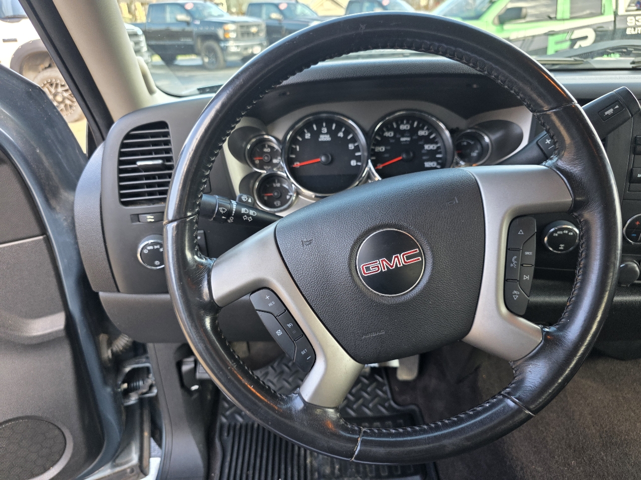 GMC Sierra 1500 4WD Ext Cab 143.5" SLE 2013