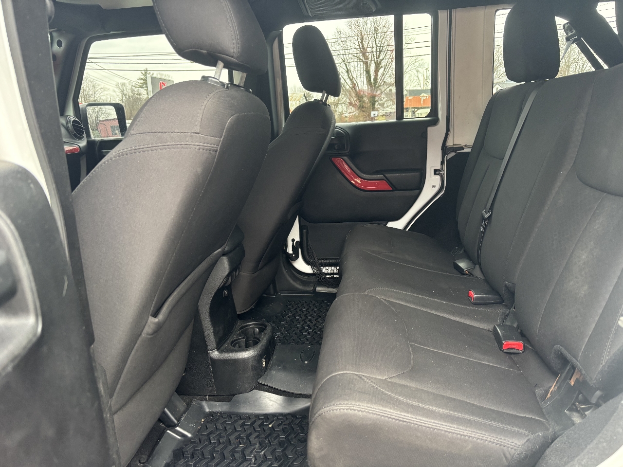 Jeep Wrangler Unlimited 4WD 4dr Sport 2015