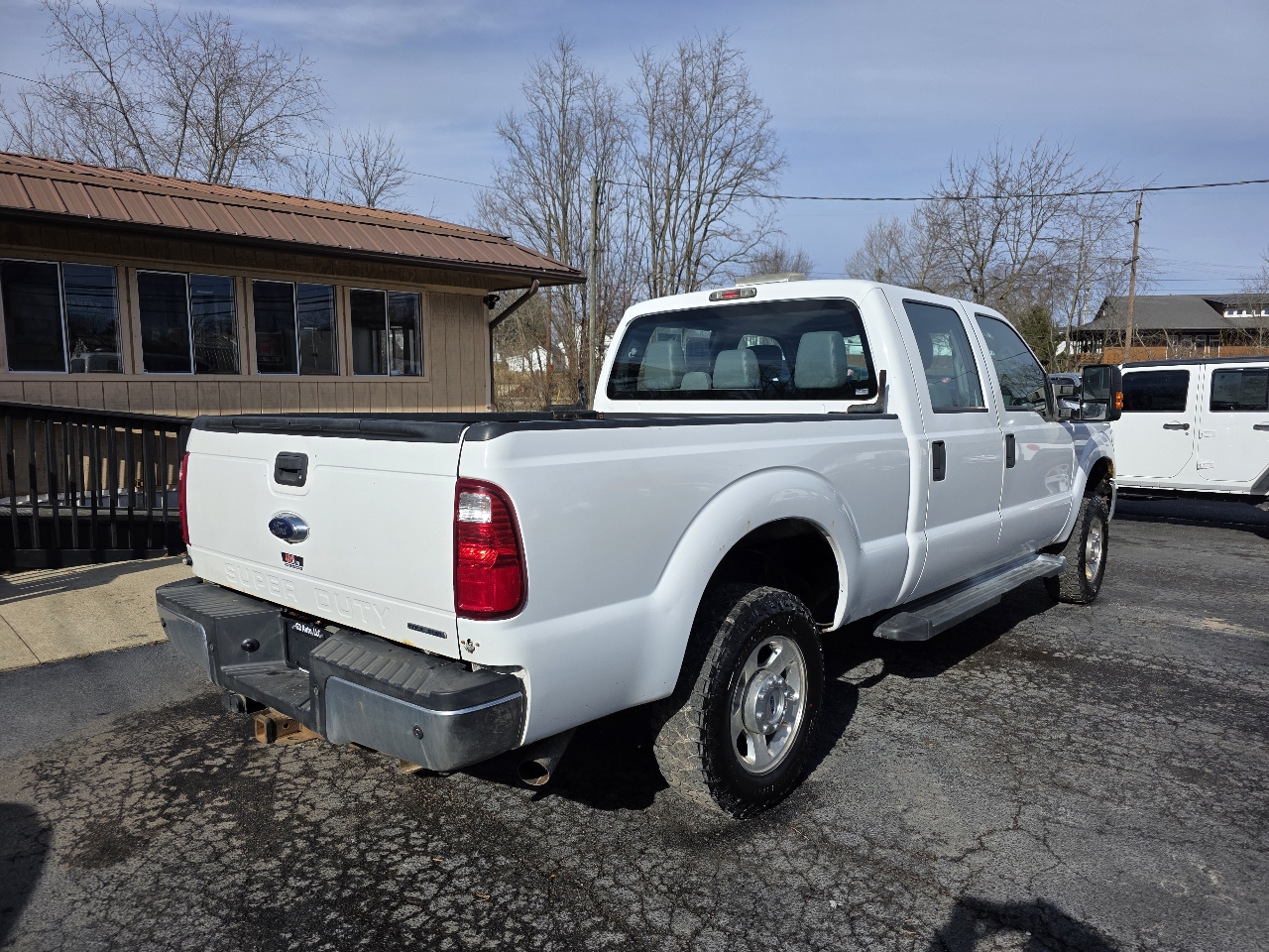 Ford Super Duty F-250 SRW 4WD Crew Cab 172" Platinum 2016