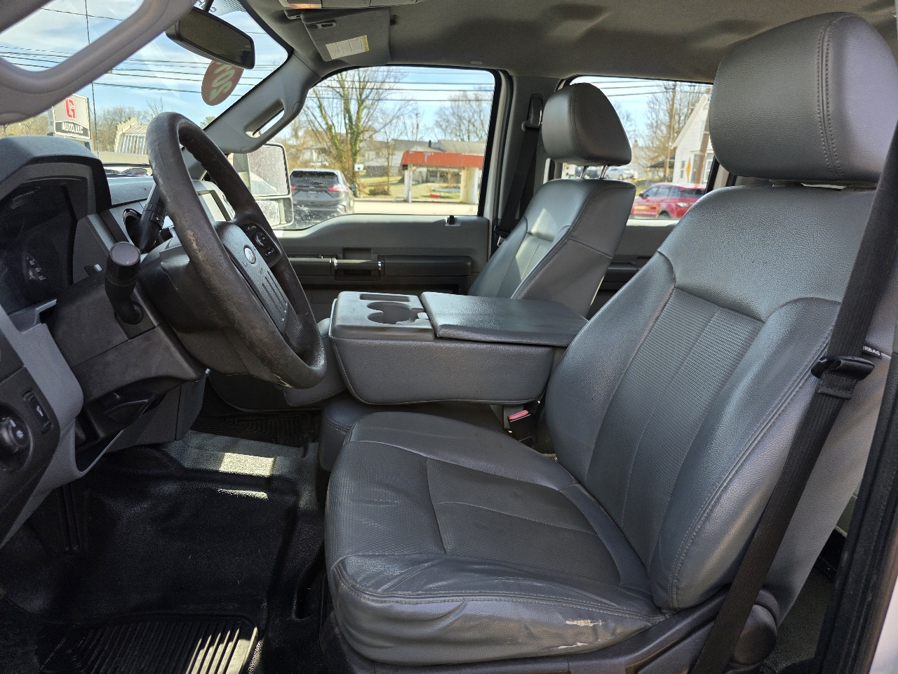 Ford Super Duty F-250 SRW 4WD Crew Cab 172" Platinum 2016