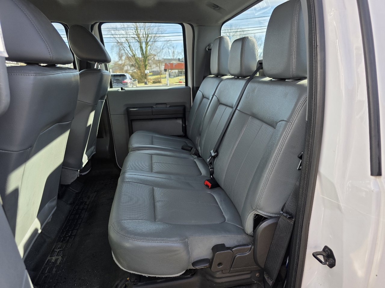 Ford Super Duty F-250 SRW 4WD Crew Cab 172" Platinum 2016