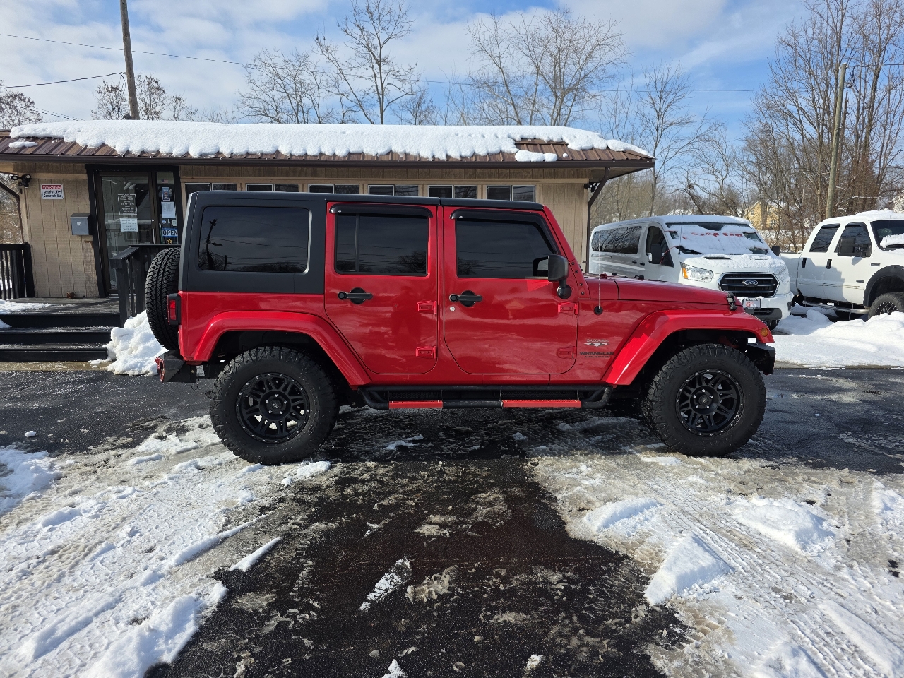Jeep Wrangler Unlimited 4WD 4dr Sahara 2016