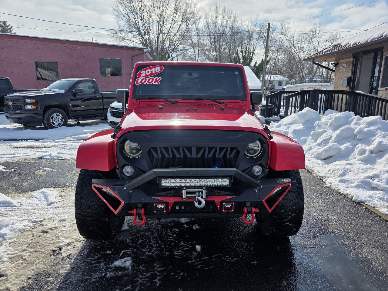 Jeep Wrangler Unlimited 4WD 4dr Sahara 2016
