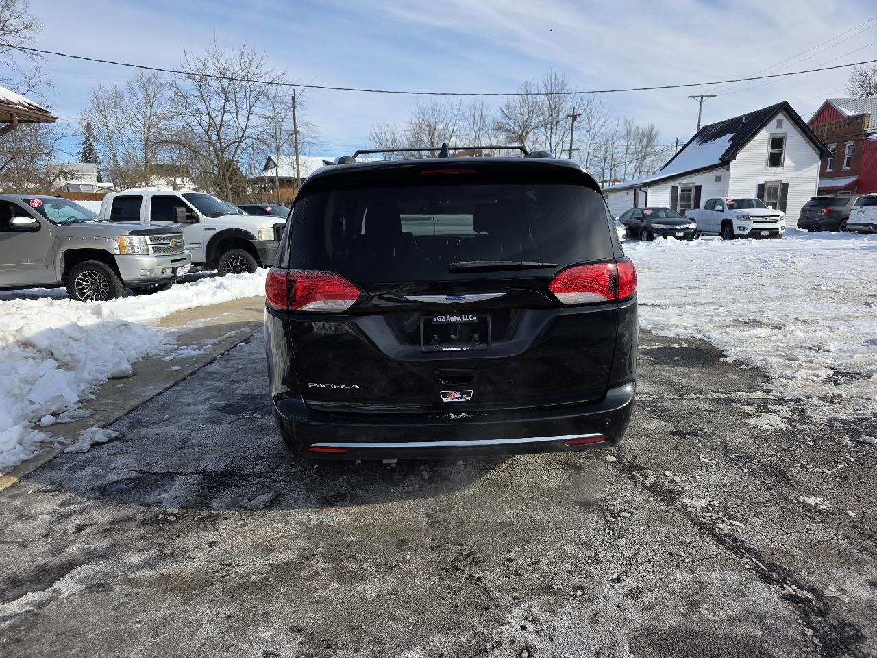 Chrysler Pacifica Touring L Plus FWD 2018