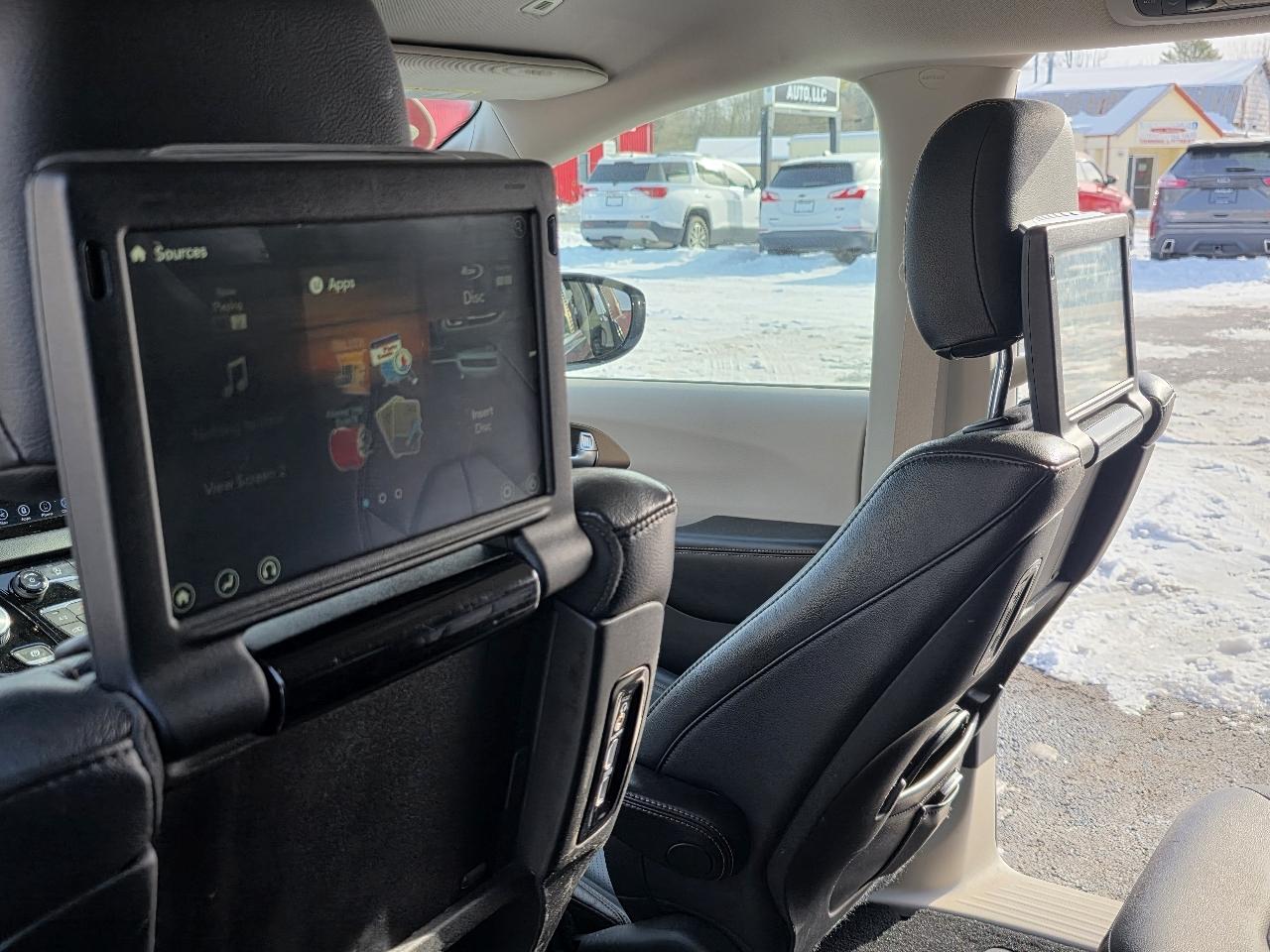 Chrysler Pacifica Touring L Plus FWD 2018