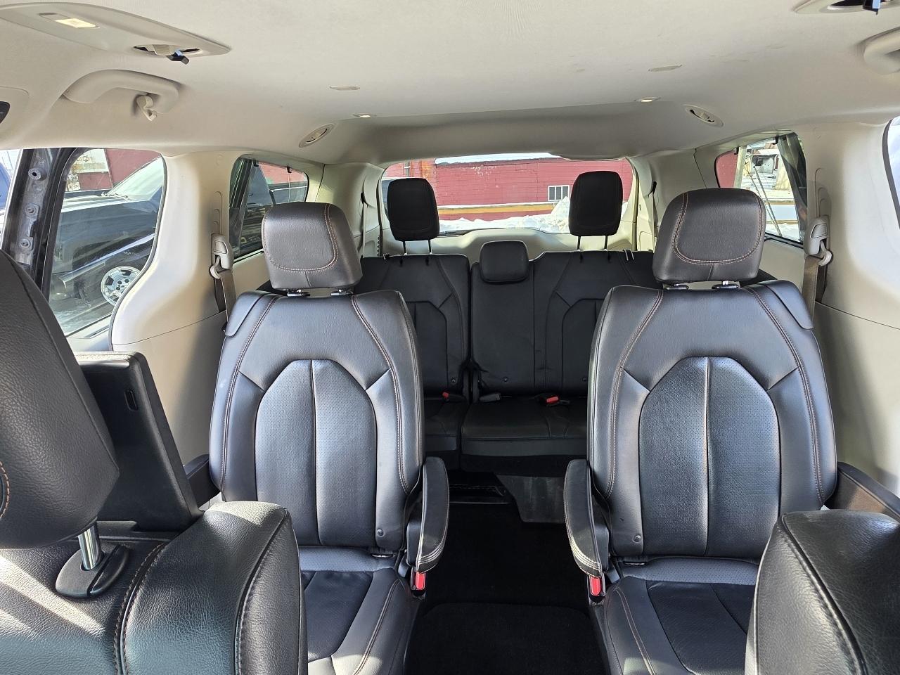 Chrysler Pacifica Touring L Plus FWD 2018