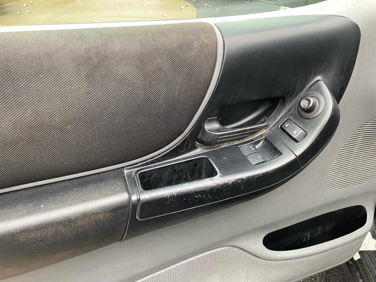 Ford Ranger 4WD 4dr SuperCab 126" XLT 2009