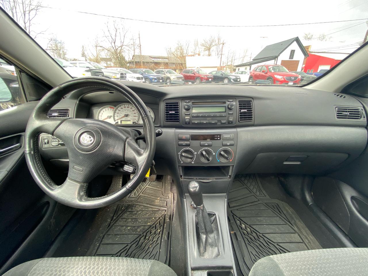 Toyota Corolla 4dr Sdn CE Auto (Natl) 2005