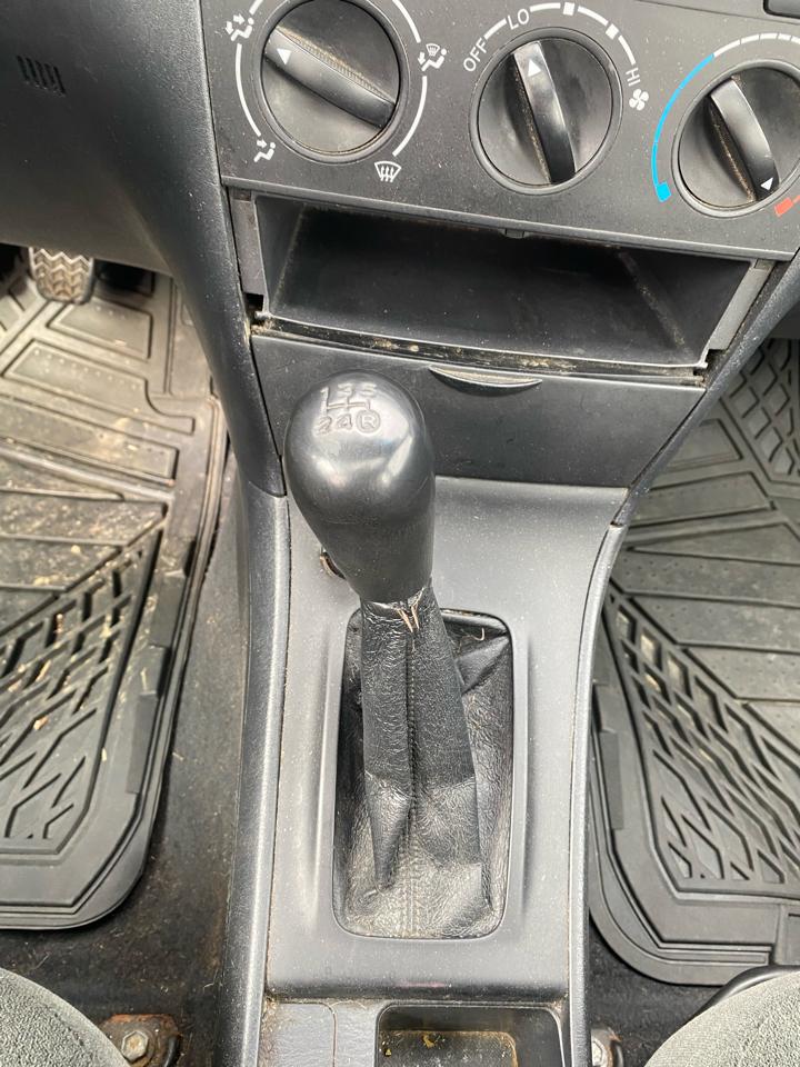 Toyota Corolla 4dr Sdn CE Auto (Natl) 2005