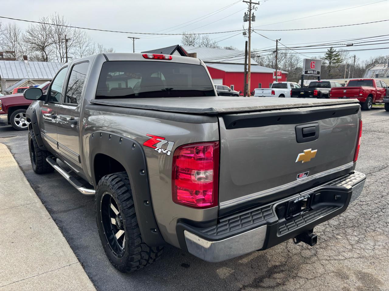 Chevrolet Silverado 1500 4WD Crew Cab 143.5" LT 2012