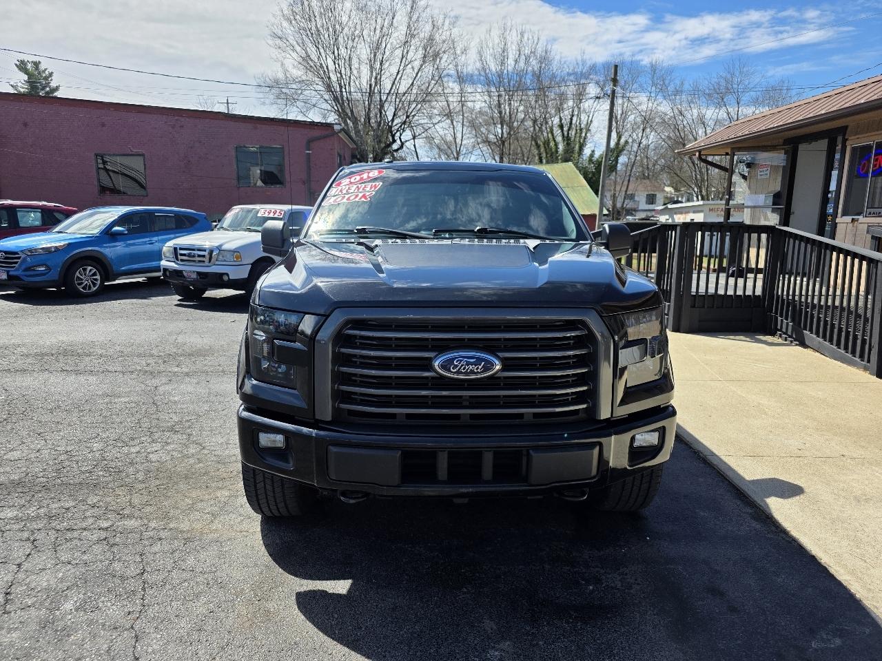 Ford F-150 4WD SuperCrew 145" FX4 2016