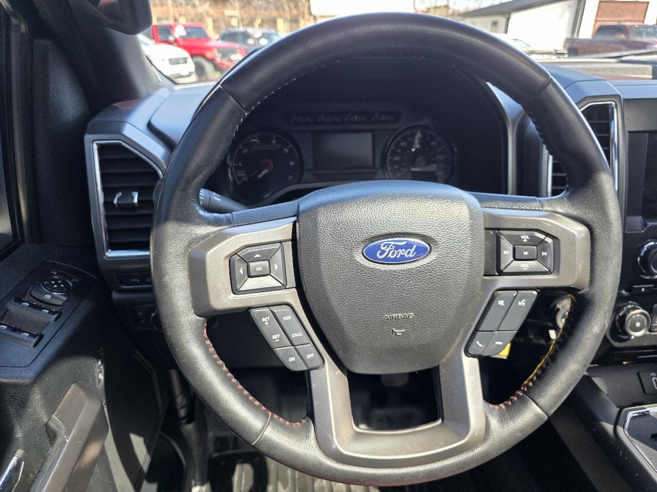 Ford F-150 4WD SuperCrew 145" FX4 2016