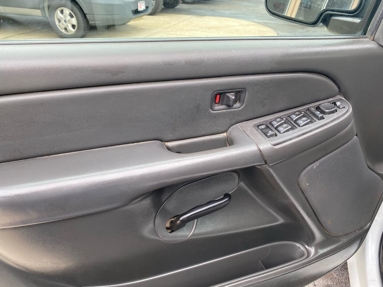 Chevrolet Silverado 1500 Crew Cab 143.5" WB 2WD LT1 2006