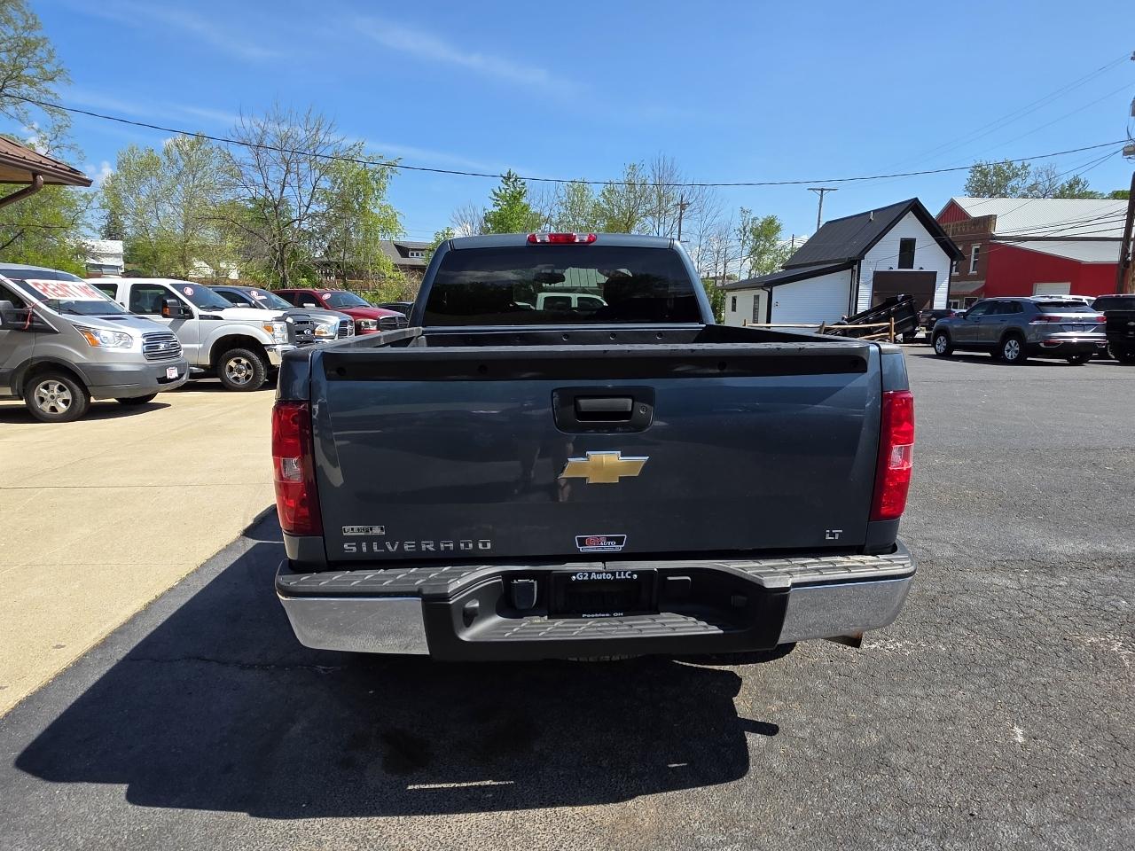 Chevrolet Silverado 1500 4WD Ext Cab 143.5" LT 2011