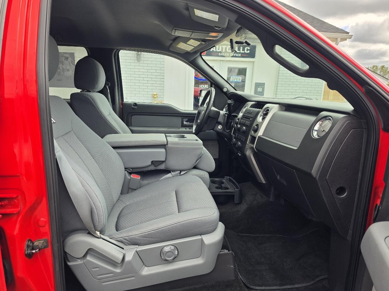 Ford F-150 4WD SuperCrew 139" XLT 2014