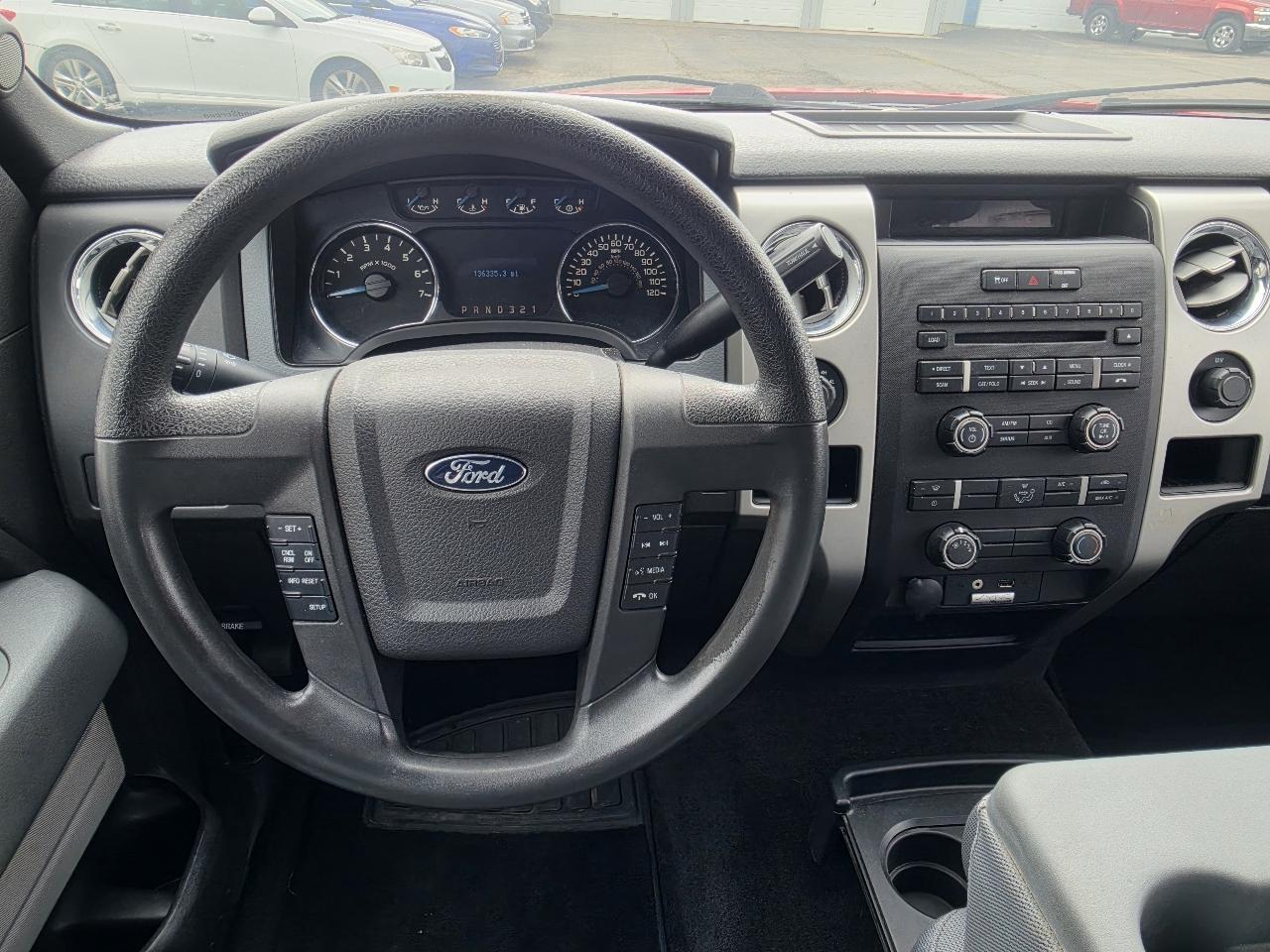 Ford F-150 4WD SuperCrew 139" XLT 2014
