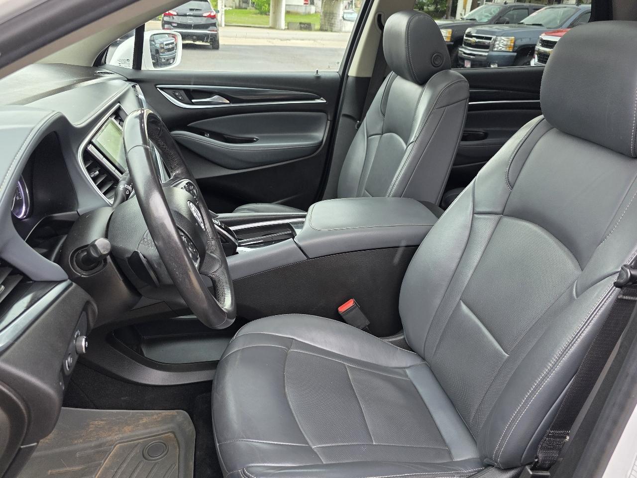 Buick Enclave AWD 4dr Essence 2019