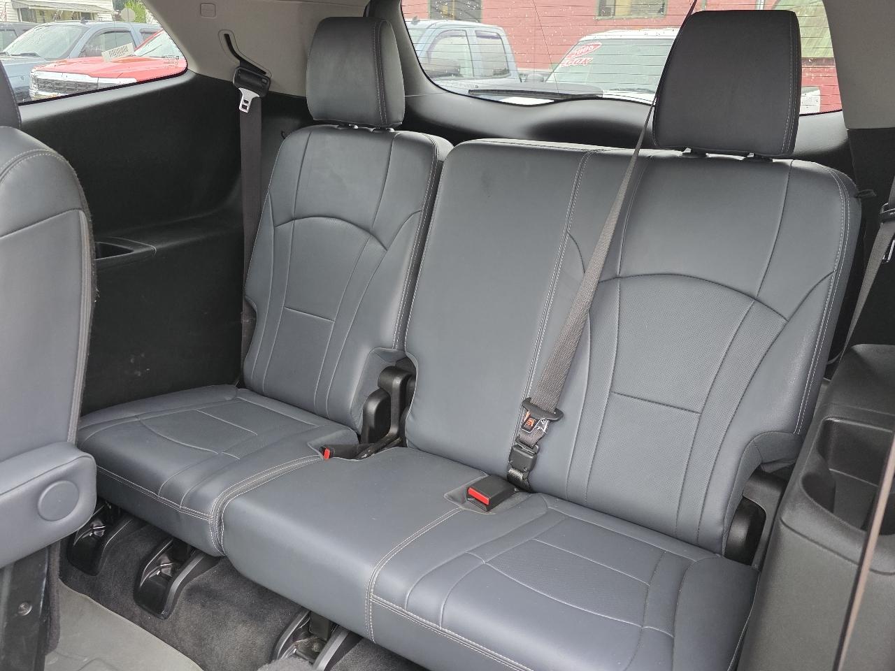 Buick Enclave AWD 4dr Essence 2019